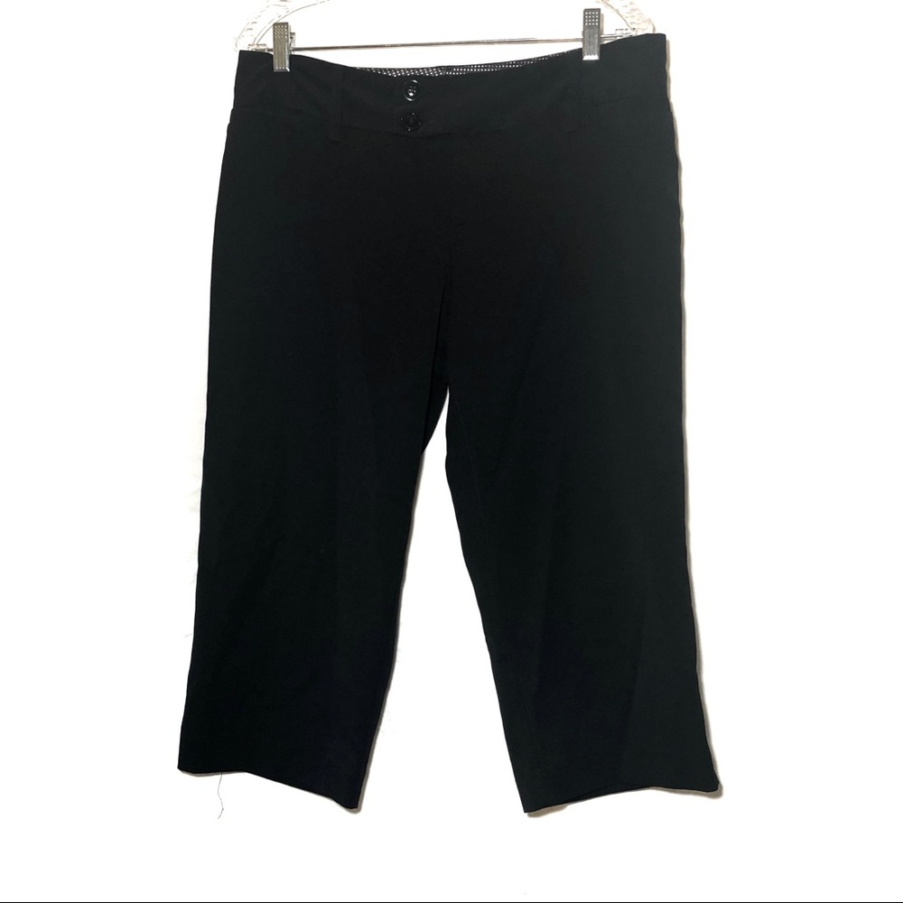 Maurices black Capri dress pant size 9/10